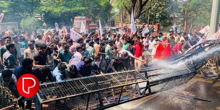 ഗോഡ്സയെ പ്രകീർത്തിച്ച NIT അധ്യാപിക ഷൈജ ആണ്ടവൻ്റെ മൊഴി ഇന്ന് എടുത്തേക്കും