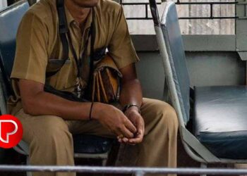 വിദ്യാര്‍ഥിയുടെ നെഞ്ചത്ത് സ്വകാര്യ ബസ് കണ്ടക്ടര്‍ കടിച്ചു ; പരാതിപ്പെട്ട് കുടുംബം