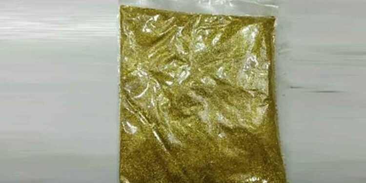 കരിപ്പൂരിൽ 80 ലക്ഷം രൂപയുടെ സ്വർണം പിടികൂടി; കസ്റ്റഡിയിലുള്ളത് കുന്നമംഗലം സ്വദേശി