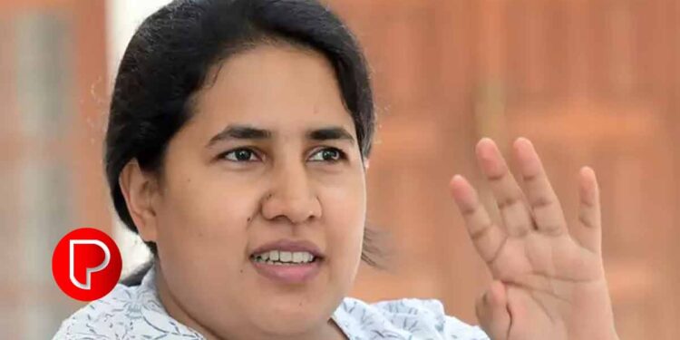 മാസപ്പടി കേസ്; കേന്ദ്രസർക്കാർ പ്രഖ്യാപിച്ച എസ്എഫ്ഐഒ, അന്വേഷണ സംഘം തിരുവനന്തപുരത്ത് പരിശോധനയിൽ