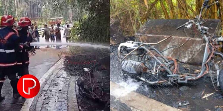 കൂടരഞ്ഞിയിൽ റോഡരികില് നിര്ത്തിയിട്ട സ്കൂട്ടര് കത്തിനശിച്ചു