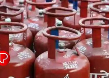 ഗ്യാസ് ബുക്ക് ആധാറുമായി ഇനിയും ബന്ധിപ്പിച്ചില്ലേ ; അവസാന തീയതി മാര്‍ച്ച്‌ 31