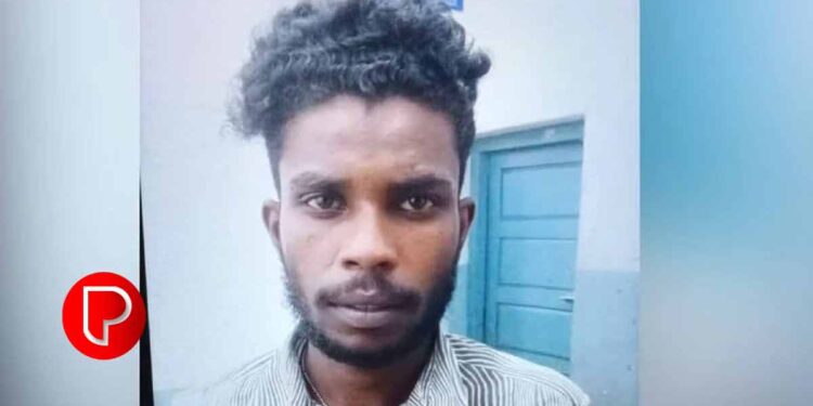 കോഴിക്കോട് കോടതിയില്‍ ഹാജരാക്കാനെത്തിച്ച പ്രതി കൈവിലങ്ങുമായി ഓടി രക്ഷപ്പെട്ടു