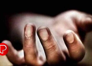 ചാലക്കുടിയിൽ ഭർത്താവ് ഭാര്യയെ ഷോൾ ഉപയോഗിച്ച് കഴുത്ത് മുറുക്കി കൊലപ്പെടുത്തി