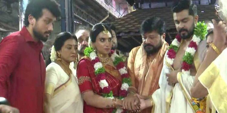 മാളവിക ജയറാം വിവാഹിതയായി ; വരൻ നവനീത് ഗീരീഷ്