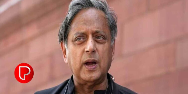 സ്വർണ്ണക്കടത്ത് ; ശിവകുമാര്‍ പ്രസാദിനെ കസ്റ്റംസ് അറസ്റ്റ് ചെയ്തത് ഞെട്ടിപ്പിക്കുന്നത് തരൂർ