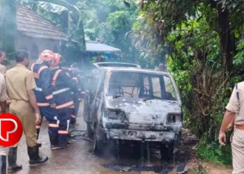 തൃശ്ശൂരിൽ ഓടിക്കൊണ്ടിരുന്ന ഒമ്‌നി വാൻ കത്തി നശിച്ചു ; തലനാരിഴയ്ക്ക് രക്ഷപ്പെട്ട് ഡ്രൈവർ