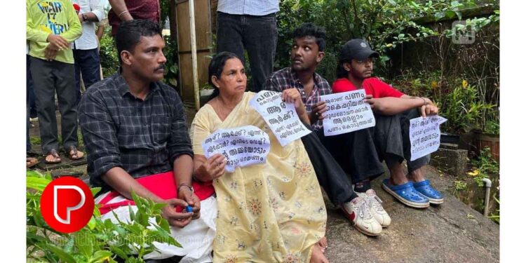 പി എസ് സി കോഴ വിവാദം; പരാതിക്കാരന്റെ വീട്ടിന് മുന്നില്‍ കുത്തിയിരിപ്പ് സമരവുമായി പ്രമോദ് കോട്ടൂളി