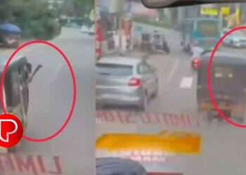 കൊണ്ടോട്ടിയിൽ സ്വകാര്യ ബസ് ഡ്രൈവറെ ഓട്ടോറിക്ഷാ ഡ്രൈവർ വടിവാൾ ചൂണ്ടി ഭീഷണിപ്പെടുത്തിയതായി പരാതി