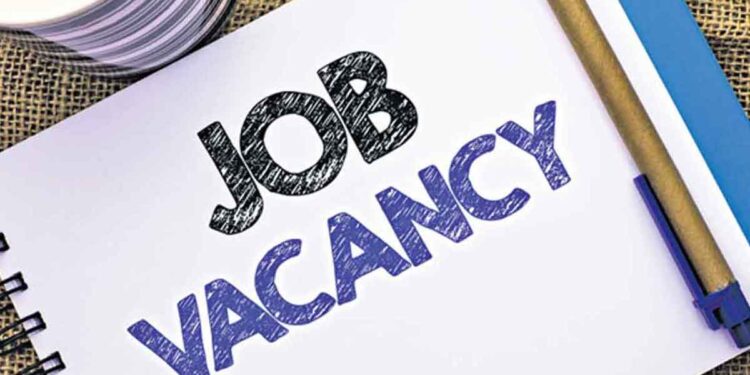 ട്രെയിനറെ അവശ്യമുണ്ട്