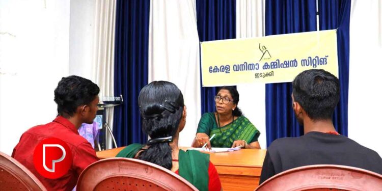 മദ്യപാന ശീലം കുടുംബബന്ധങ്ങളെ ശിഥിലമാക്കുന്നു : വനിത കമ്മീഷൻ അംഗം അഡ്വ. എലിസബത്ത് മാമ്മൻ മത്തായി