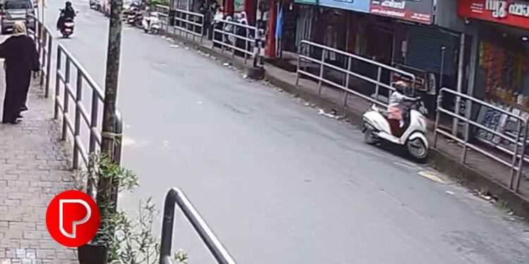 എളേറ്റിൽ വട്ടോളിയിൽ നിയന്ത്രണം വിട്ട് ബൈക്ക് അപകടം: ബൈക്ക് യാത്രികന് പരിക്ക്