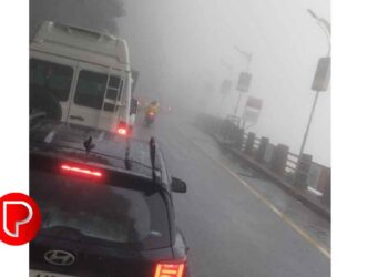 “REBUILD WAYANAD” മഹാറാലി; താമരശേരി ചുരത്തിൽ ഗതാഗത തടസ്സം