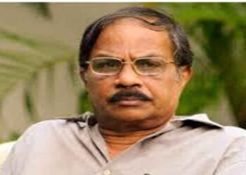 എംടി വാസുദേവൻ നായരുടെ വീട്ടിൽ മോഷണം ; ഡയമണ്ടും മരതകവും പതിച്ച ആഭരണങ്ങൾ ഉൾപ്പെടെ 26 പവൻ നഷ്ടം