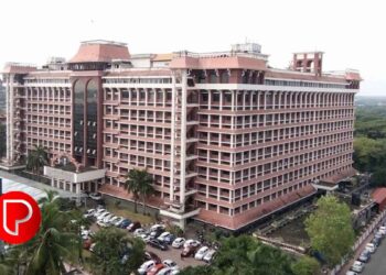 നടിയെ ആക്രമിച്ച കേസ്; മെമ്മറി കാർഡ് ചോർന്നതിൽ അന്വേഷണ റിപ്പോർട്ട് റദ്ദാക്കണമെന്നാവശ്യപ്പെട്ട് അതിജീവിത നൽകിയ ഹരജി ഹൈക്കോടതി തളളി