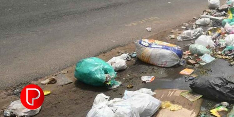 നാദാപുരം കല്ലാച്ചിയിൽ ശുചിത്വമില്ലായ്മ; ഹോട്ടല്‍ ഉടമക്ക് 10,000 രൂപ പിഴ വിധിച്ച്‌ കോടതി