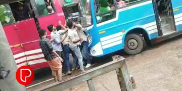 റോഡരികിൽ തള്ളി മാലിന്യം; കാരശ്ശേരി പഞ്ചായത്ത് പിഴ ഈടാക്കി