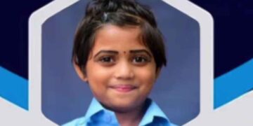 പാലക്കാട് സ്കൂൾ ബസ് ഇടിച്ച് ചികിത്സയിലായിരുന്ന 6 വയസുകാരി മരിച്ചു