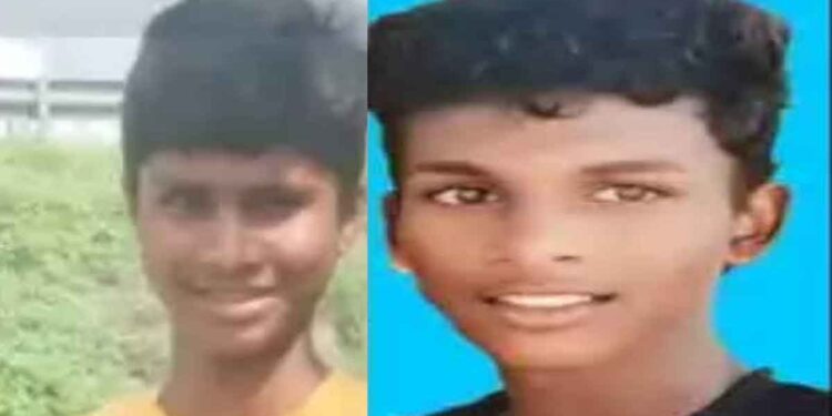 മൊബൈല്‍ ഫോണില്‍ ഗെയിം കളിച്ച്‌ ട്രാക്കിലൂടെ നടന്ന സുഹൃത്തുക്കള്‍ ട്രെയിൻ ഇടിച്ച്‌ മരിച്ചു