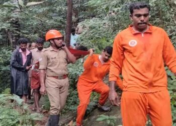 തിരുവനന്തപുരത്ത് യുവാവ് മിന്നലേറ്റ് മരിച്ചു