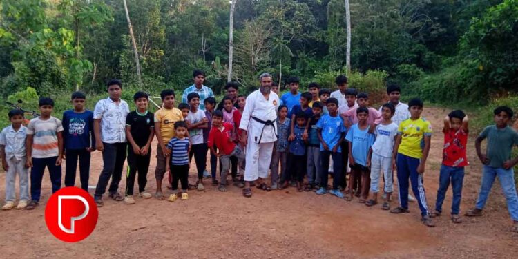 വിദ്യാർഥികൾക്കായി സ്വയം പ്രതിരോധ പരിശീലന ക്ലാസ് സംഘടിപ്പിച്ചു