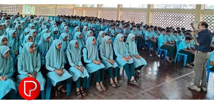 വിദ്യാഭ്യാസ ജില്ലയിൽ എ+ ശതമാനത്തിൽ ഒന്നാം സ്ഥാനവുമായി ചേന്ദമംഗല്ലൂർ ഹയർ സെക്കൻ്ററി സ്കൂൾ