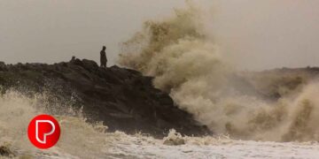 വെള്ളയില്‍ പുലിമുട്ടില്‍ ഇടിച്ച്‌ വള്ളം മറിഞ്ഞു; ഒരു മരണം