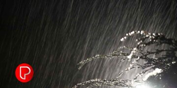 ശക്തമായ മഴ: തോട്ടുമുക്കത്ത് വീടിന്‍റെ മേല്‍ക്കൂര തകർന്നു വീണു