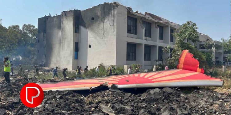 വിമാനാപകടം; മരണം 294 ആയി, 80 മൃതദേഹങ്ങള്‍ തിരിച്ചറിഞ്ഞു, അന്വേഷണത്തിന് യു.എസ് ഏജന്‍സിയും