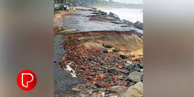 കാപ്പാട് കടലാക്രമണം രൂക്ഷം; തീരദേശ റോഡ് കടലെടുത്തു