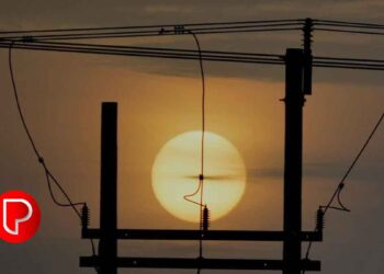 പൊട്ടിവീണ വൈദ്യുതി ലൈനിൽ നിന്ന് ഷോക്കേറ്റ് 18 കാരൻ മരിച്ചു