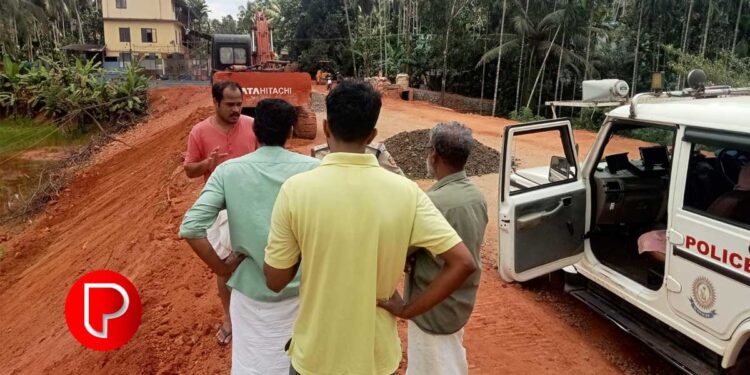 കൂളിമാട് റോഡ് പ്രവൃത്തിയുടെ മറവിൽ വ്യാപകമായി തണ്ണീർതടങ്ങൾ നികത്തുന്നതായി പരാതി; ഉദ്യോഗസ്ഥർ സ്ഥലം സന്ദർശിച്ചു