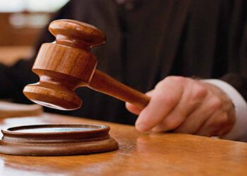 പിഞ്ചു മക്കളെ തലയണകൊണ്ട് ശ്വാസംമുട്ടിച്ചു കൊന്നു : അമ്മയ്ക്ക് ജീവപര്യന്തം തടവ് വിധിച്ച് കോടതി