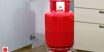 ഒരു ചെറിയ സ്പാർക്ക് പോലും വലിയ അഗ്നിബാധയിലേക്ക് നയിച്ചേക്കാം ; ഗ്യാസ് ചോർച്ച ഉണ്ടായാൽ ഉടൻ ചെയ്യേണ്ട കാര്യങ്ങൾ