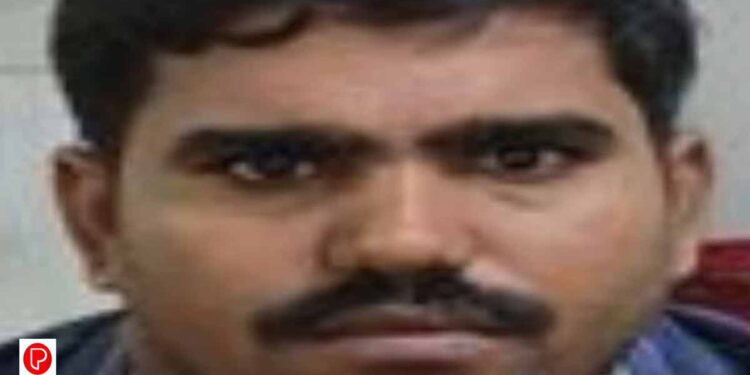 ഓട്ടോറിക്ഷയില്‍ നിന്ന് പതിനായിരത്തോളം രൂപ വില വരുന്ന ബാറ്ററി മോഷണം ; പന്തീരാങ്കാവ് സ്വദേശി പിടിയിൽ