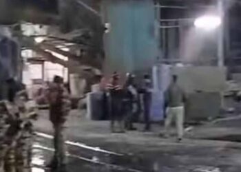 ലോക്കോ ട്രെയിൻ ഗുഡ്സ് ട്രെയിനുമായി കൂട്ടിയിടിച്ചു; 60 പേർക്കു പരുക്കേറ്റു