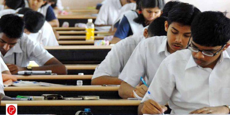 കോട്ടയത്ത് പരീക്ഷയ്ക്കിടെ സംശയംചോദിച്ച വിദ്യാർഥിയെ മർദിച്ച് അധ്യാപകൻ ;  തോളെല്ല് പൊട്ടി അഞ്ചാംക്ലാസുകാരൻ ആശുപത്രിയിൽ