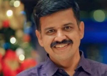 അതിജീവിതക്കെതിരെ സൈബർ അധിക്ഷേപം: സന്ദീപ് വാര്യർക്കെതിരെ ഡിവൈഎഫ്ഐയുടെ പരാതി