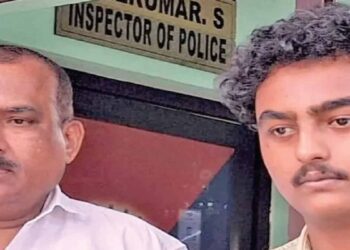 ജോലി വാഗ്ദാനംചെയ്ത് മൂന്നുലക്ഷം രൂപ തട്ടിയെടുത്തു; അച്ഛനും മകനും അറസ്റ്റിൽ